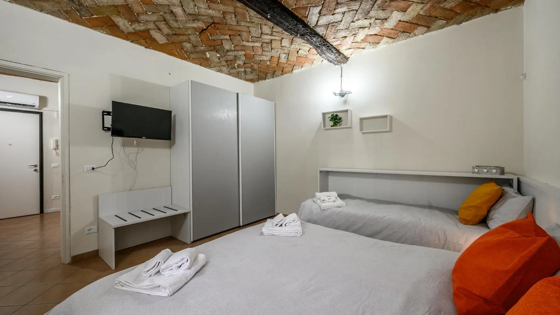 Le Volte Apartment Modena Italy